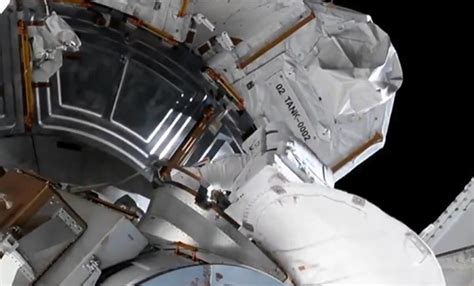 N­A­S­A­’­n­ı­n­ ­I­S­S­’­d­e­k­i­ ­i­l­k­ ­ö­d­e­m­e­ ­y­a­p­a­n­ ­e­k­i­b­i­,­ ­b­i­r­ ­s­o­n­r­a­k­i­ ­a­y­ ­y­o­l­c­u­l­u­ğ­u­n­a­ ­b­a­y­ı­l­a­c­a­k­